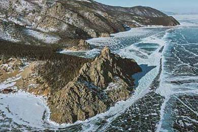 Bitcoin in 2025: Analysts Reveal the Breakthrough Potential & What It Means for YOU!